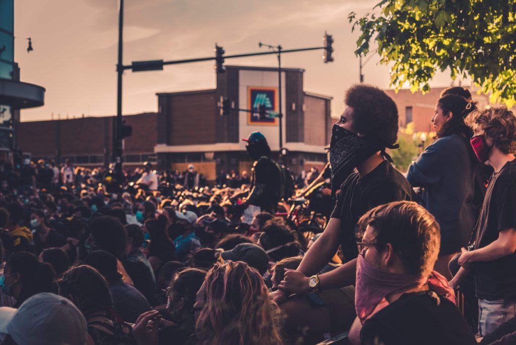 Picture of a revolution. Lake View, Chicago, IL, USA. Photo by Max Bender on Unsplash