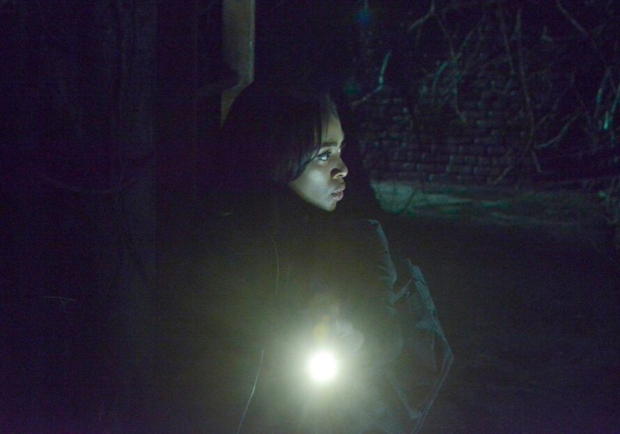 SLEEPY HOLLOW: Abbie (Nicole Beharie) faces demonic creatures that guard a secret crypt in the "What Lies Beneath" episode of SLEEPY HOLLOW airing Monday, Feb. 9 (9:00-10:00 PM ET/PT) on FOX. ©2015 Fox Broadcasting Co. CR: Brownie Harris/FOX