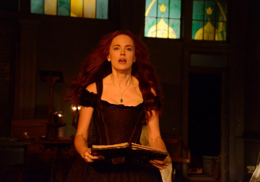 SLEEPY HOLLOW: Katrina (Katia Winter) casts a spell in the "Awakening" episode of SLEEPY HOLLOW airing Monday, Feb. 16 (9:00-10:00 PM ET/PT) on FOX. ©2015 Fox Broadcasting Co. CR: Brownie Harris/FOX