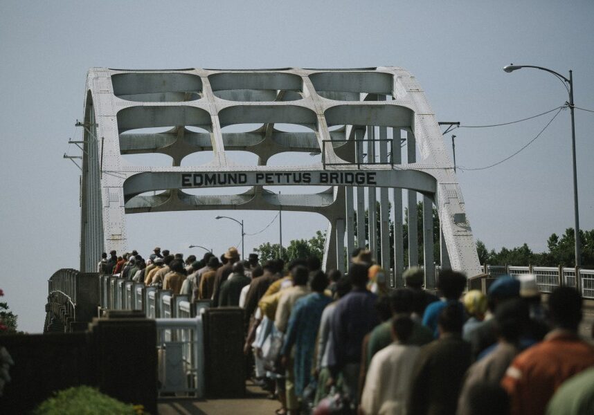 Marchers cross the Edmund Pettus Bridge in SELMA, from Paramount Pictures, Pathé, and Harpo Films.
SEL-14596